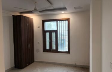 4BHK Apartment for Sale in Shyam Vihar II, Delhi